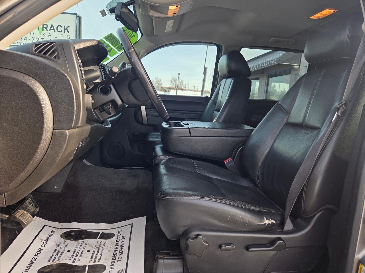 GMC Sierra 3500HD SLE Crew Cab 4WD 2013