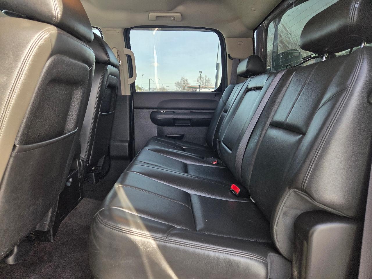 GMC Sierra 3500HD SLE Crew Cab 4WD 2013