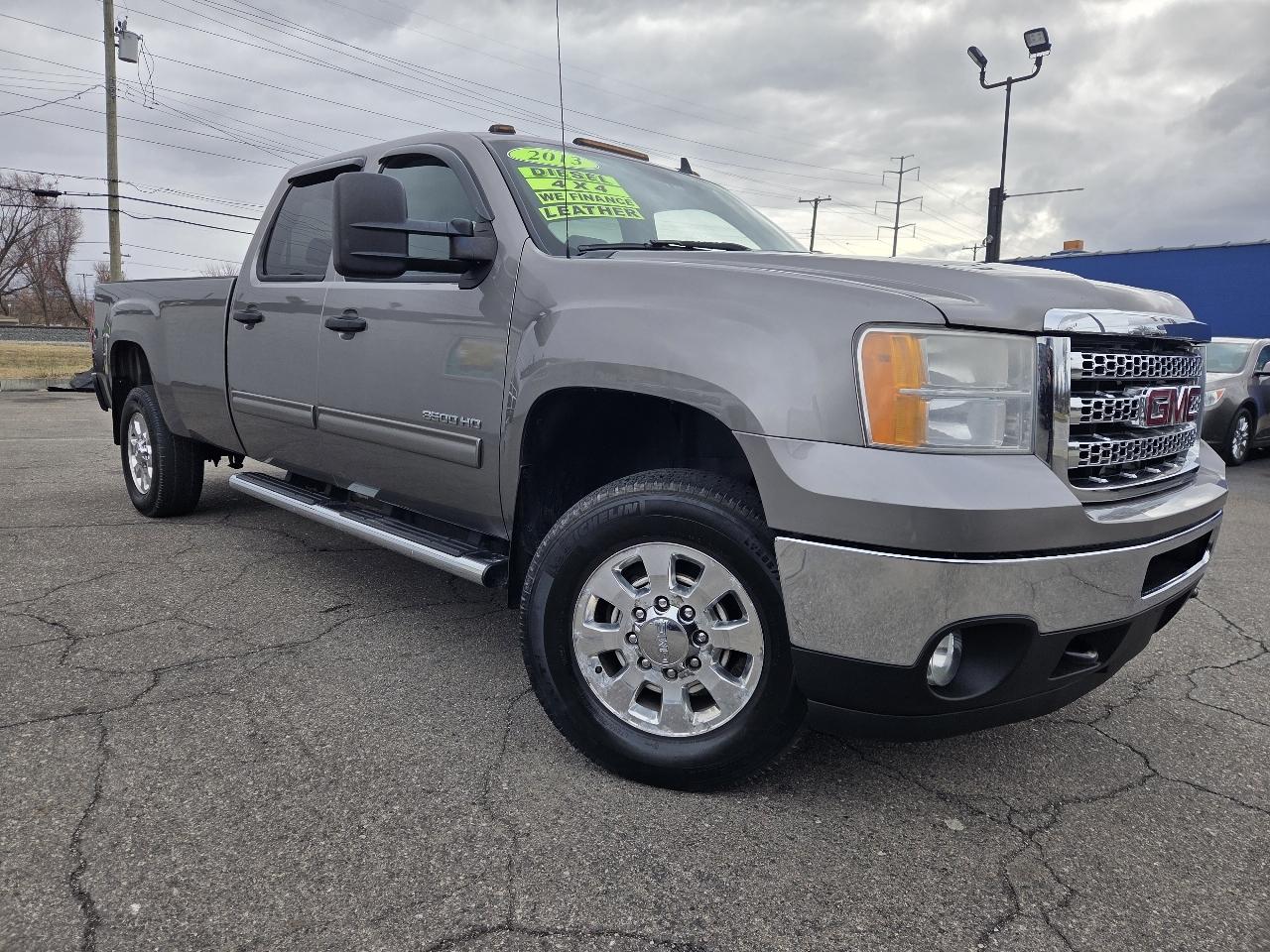 GMC Sierra 3500HD SLE Crew Cab 4WD 2013