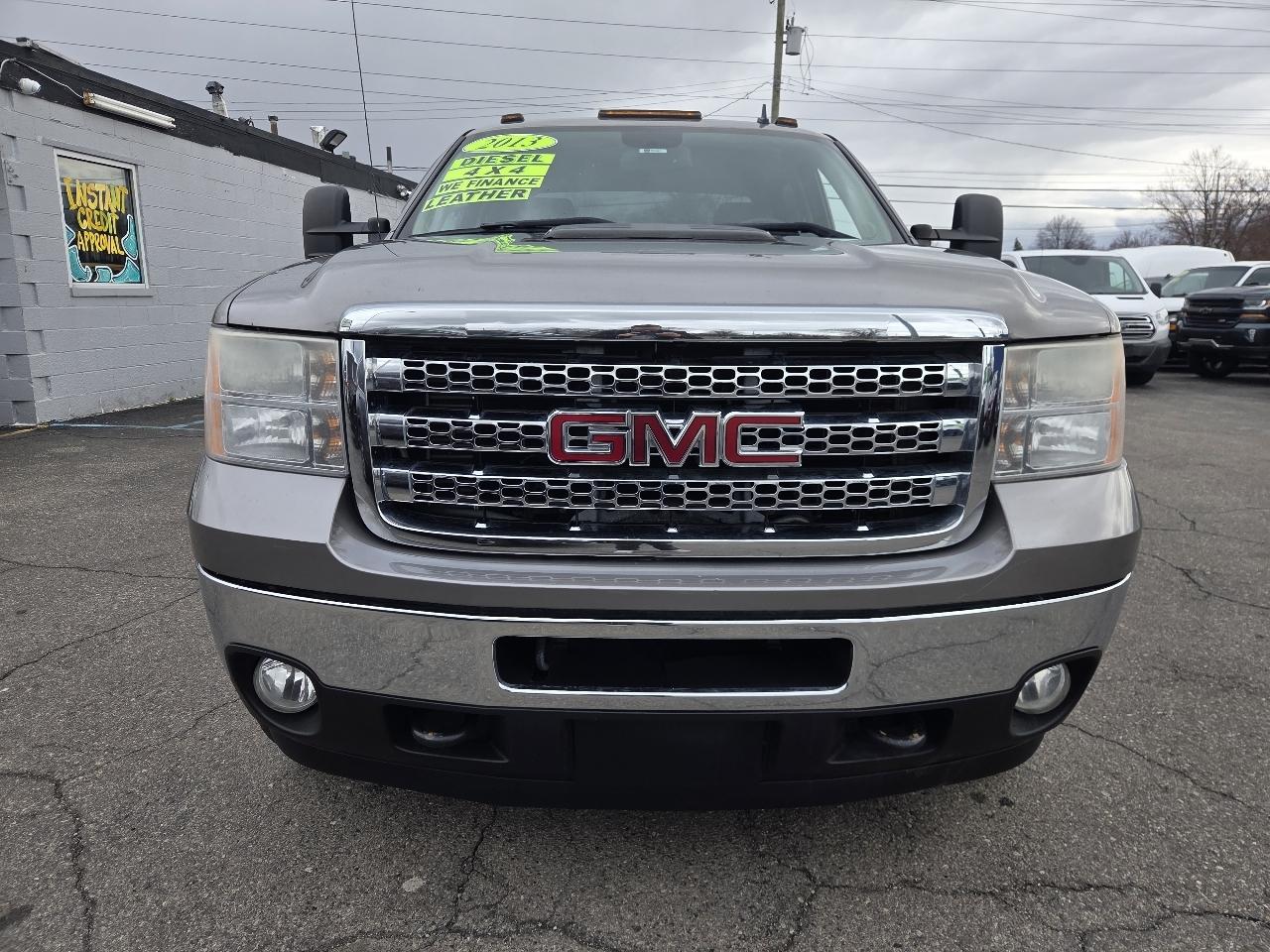 GMC Sierra 3500HD SLE Crew Cab 4WD 2013