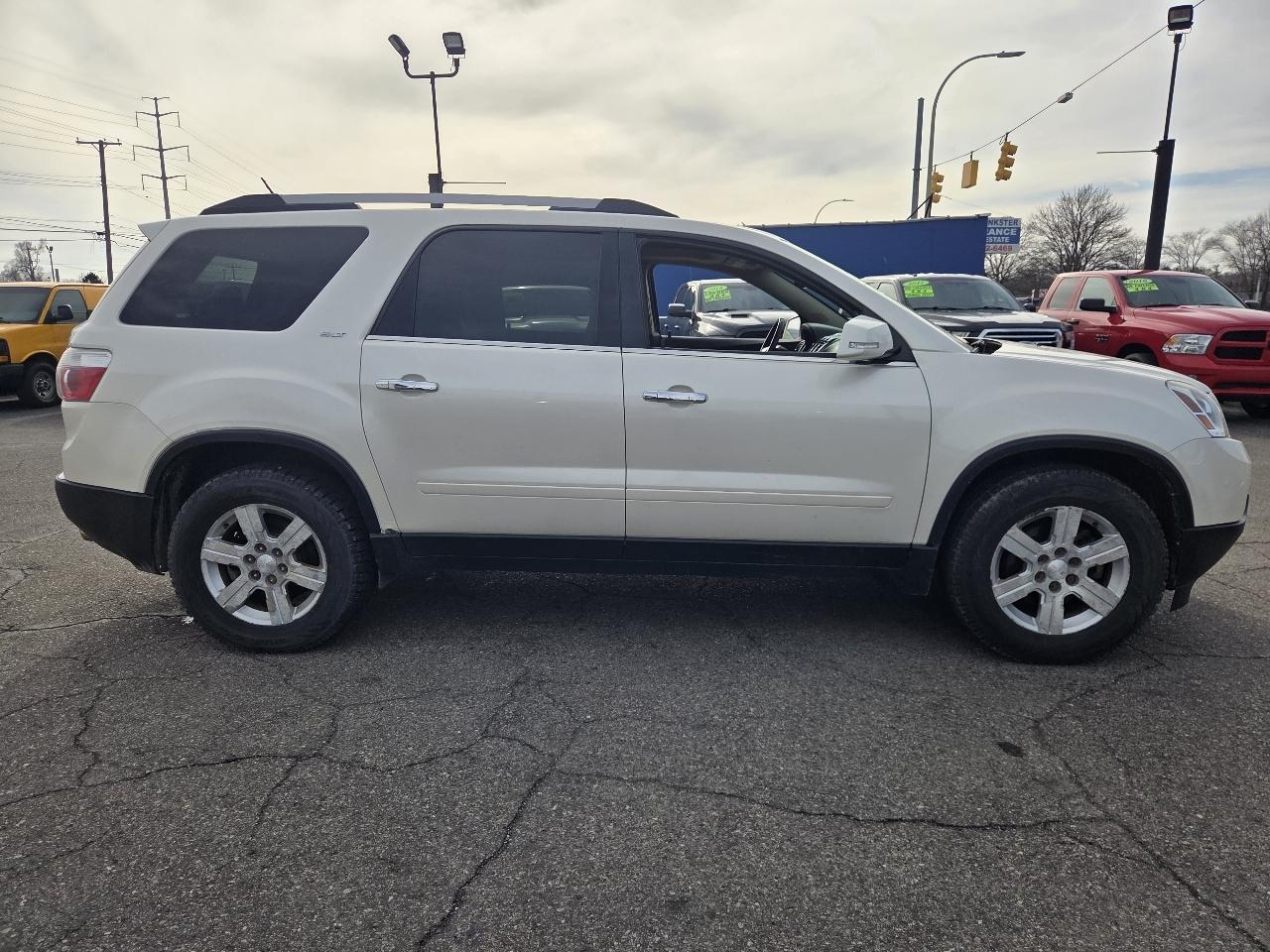 GMC Acadia SLT-1 AWD 2011