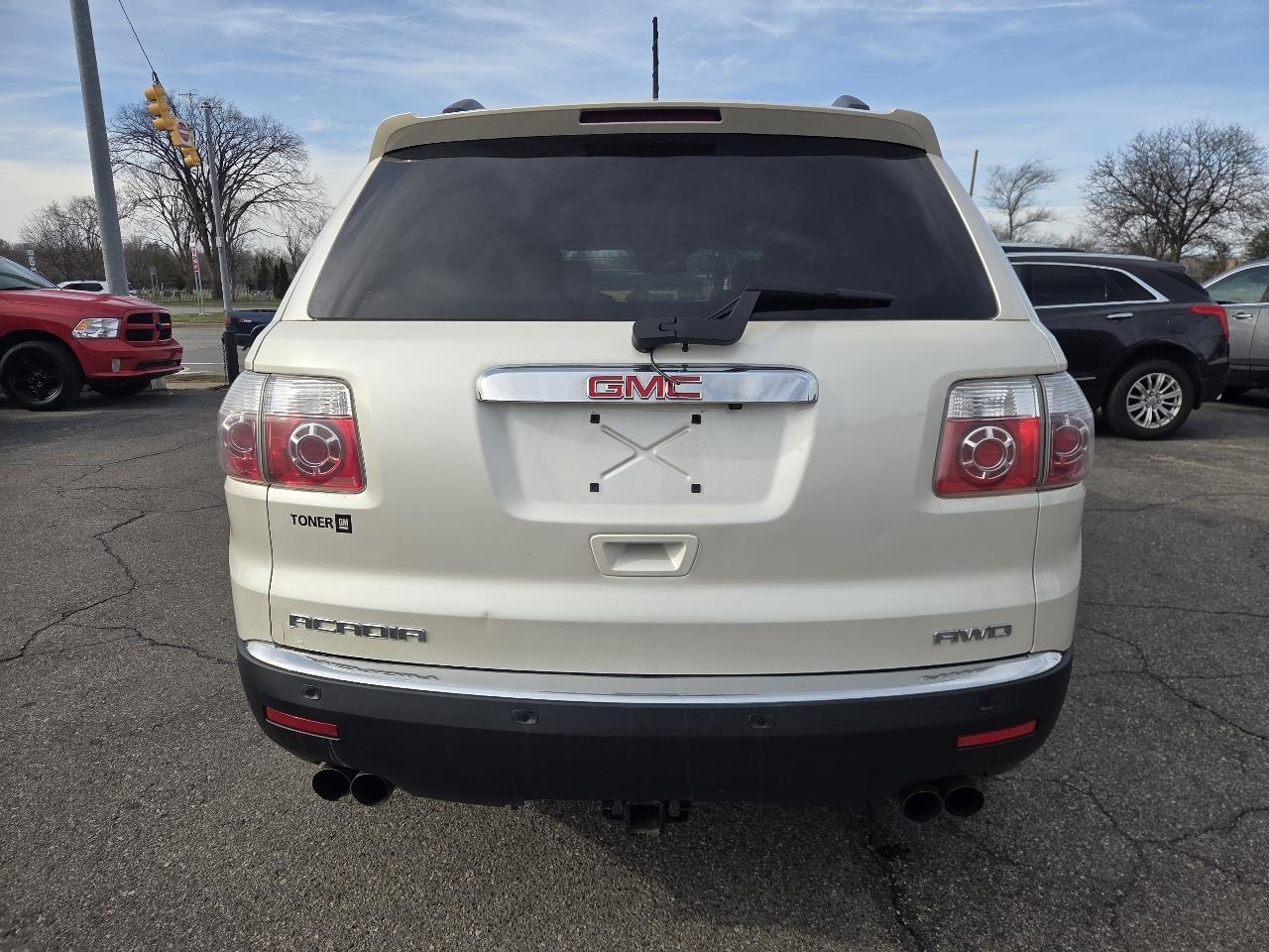 GMC Acadia SLT-1 AWD 2011