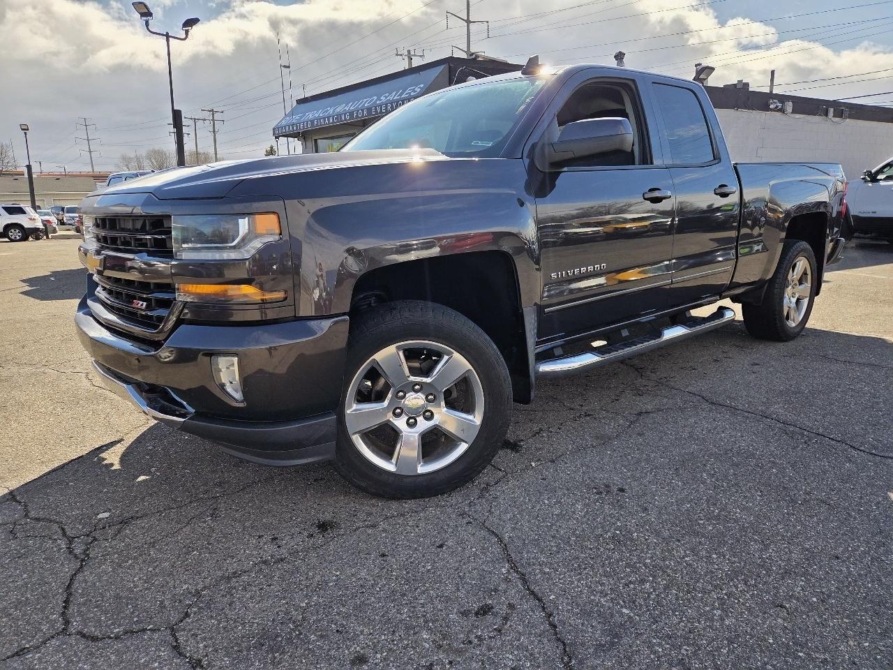 Chevrolet Silverado 1500 LT Double Cab 4WD 2016