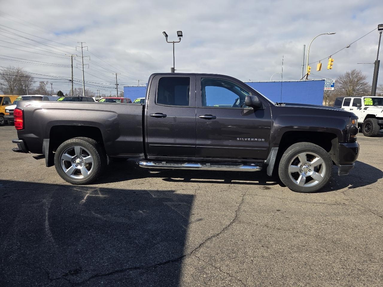 Chevrolet Silverado 1500 LT Double Cab 4WD 2016