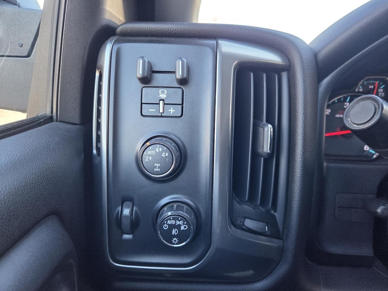 Chevrolet Silverado 1500 LT Double Cab 4WD 2016