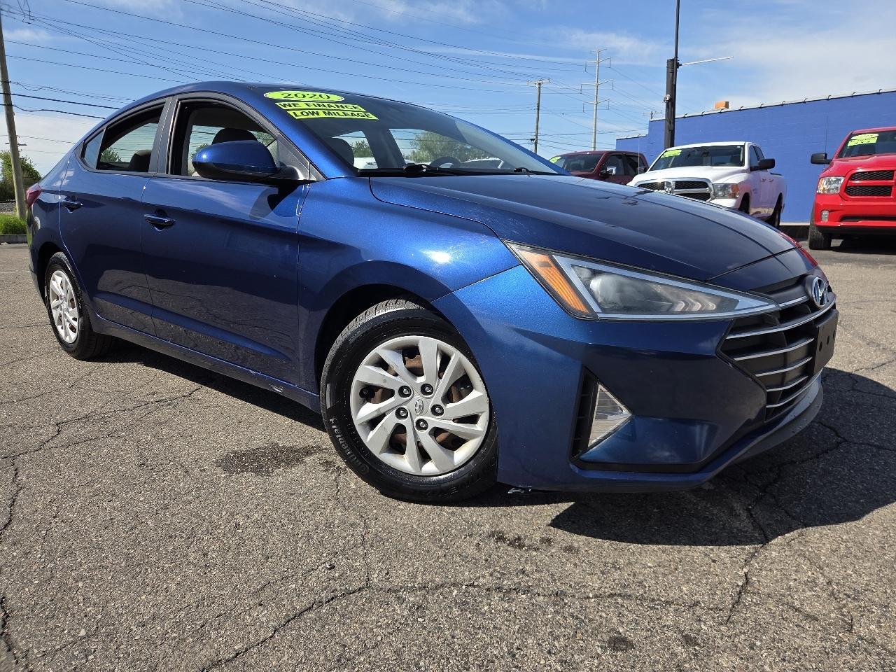 Hyundai Elantra SE 6M 2020