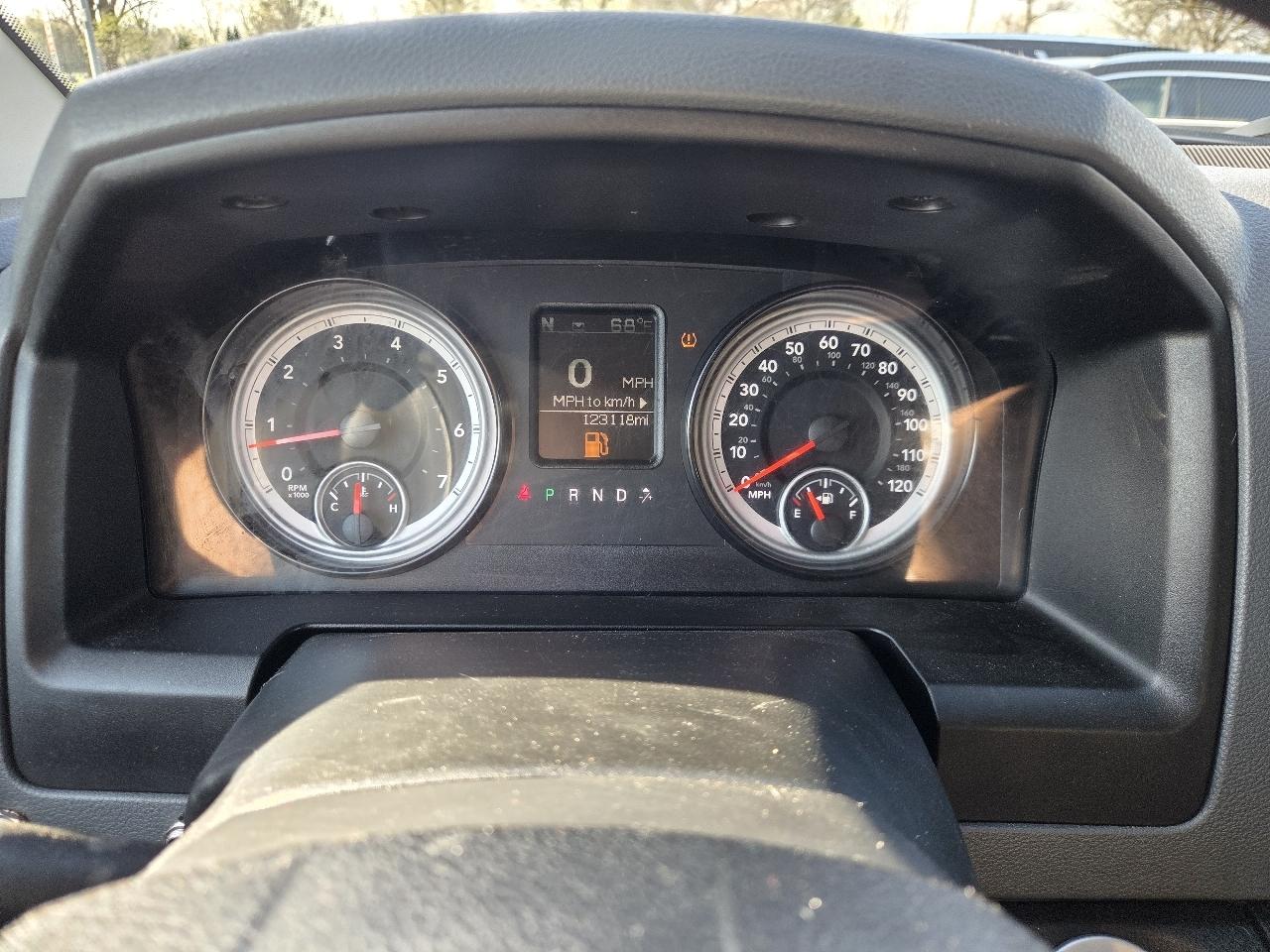 RAM 1500 Classic Tradesman Quad Cab 4WD 2019