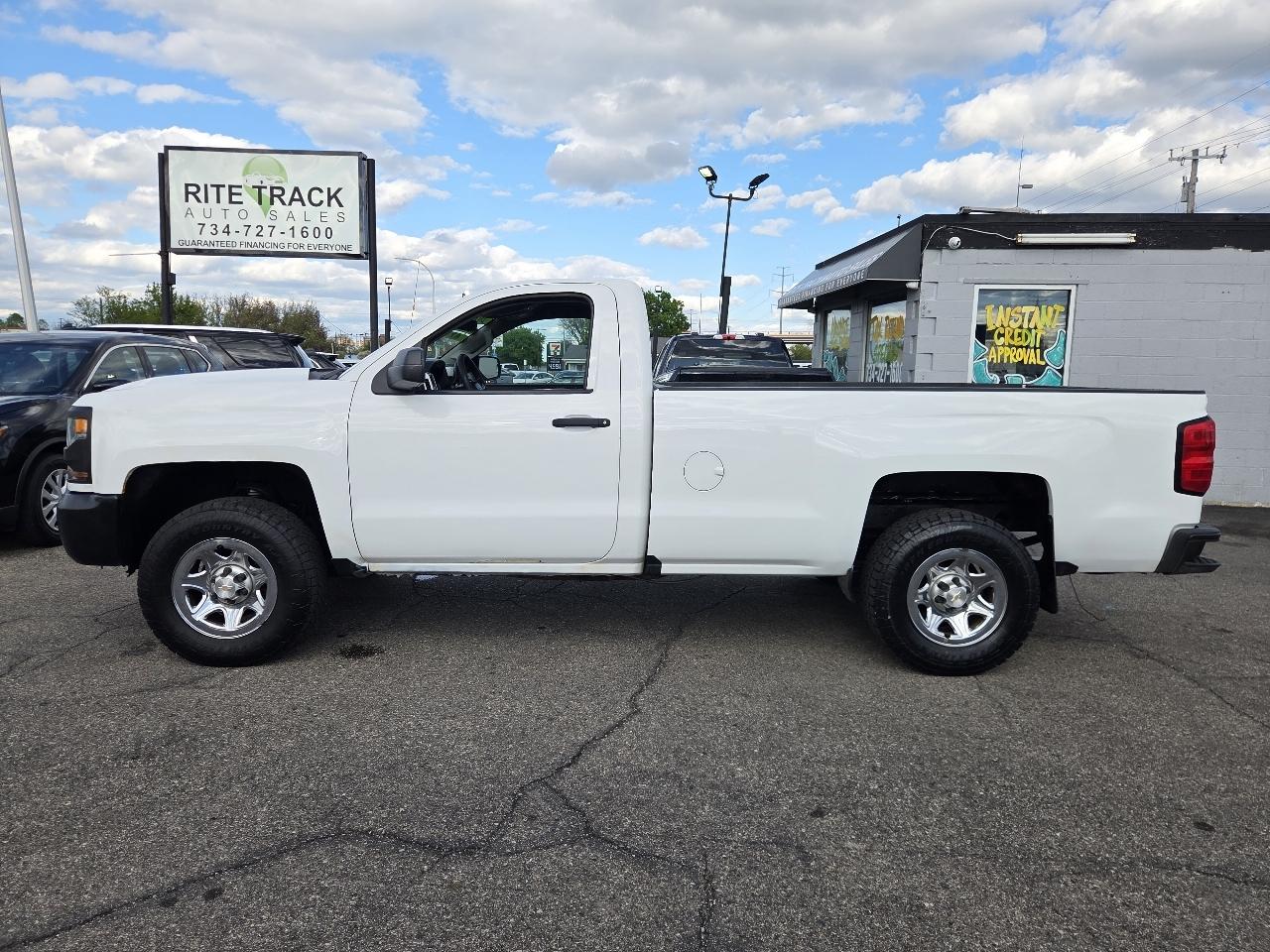 Chevrolet Silverado 1500 Work Truck Short Box 4WD 2018