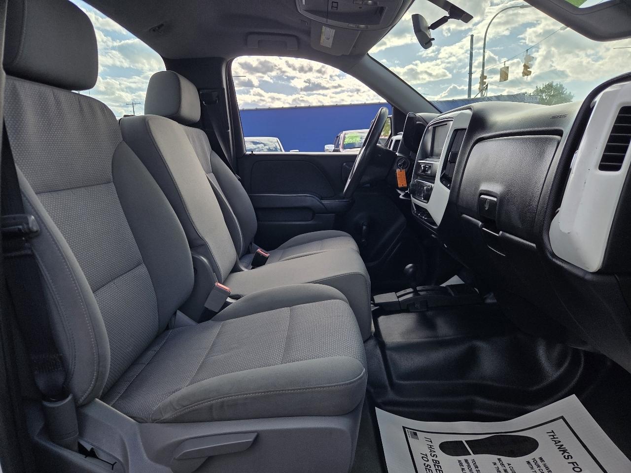 Chevrolet Silverado 1500 Work Truck Short Box 4WD 2018