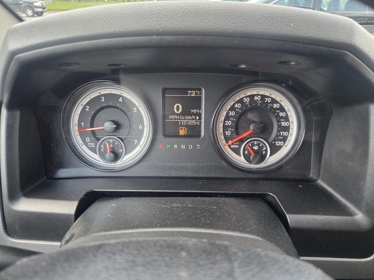 RAM 1500 Tradesman Crew Cab SWB 4WD 2017