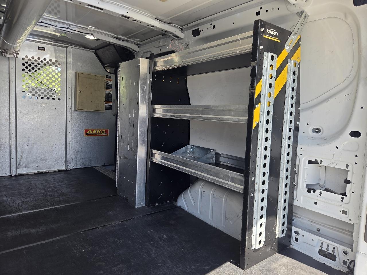 Ford Transit 150 Van Low Roof w/Sliding Pass. 130-in. WB 2020