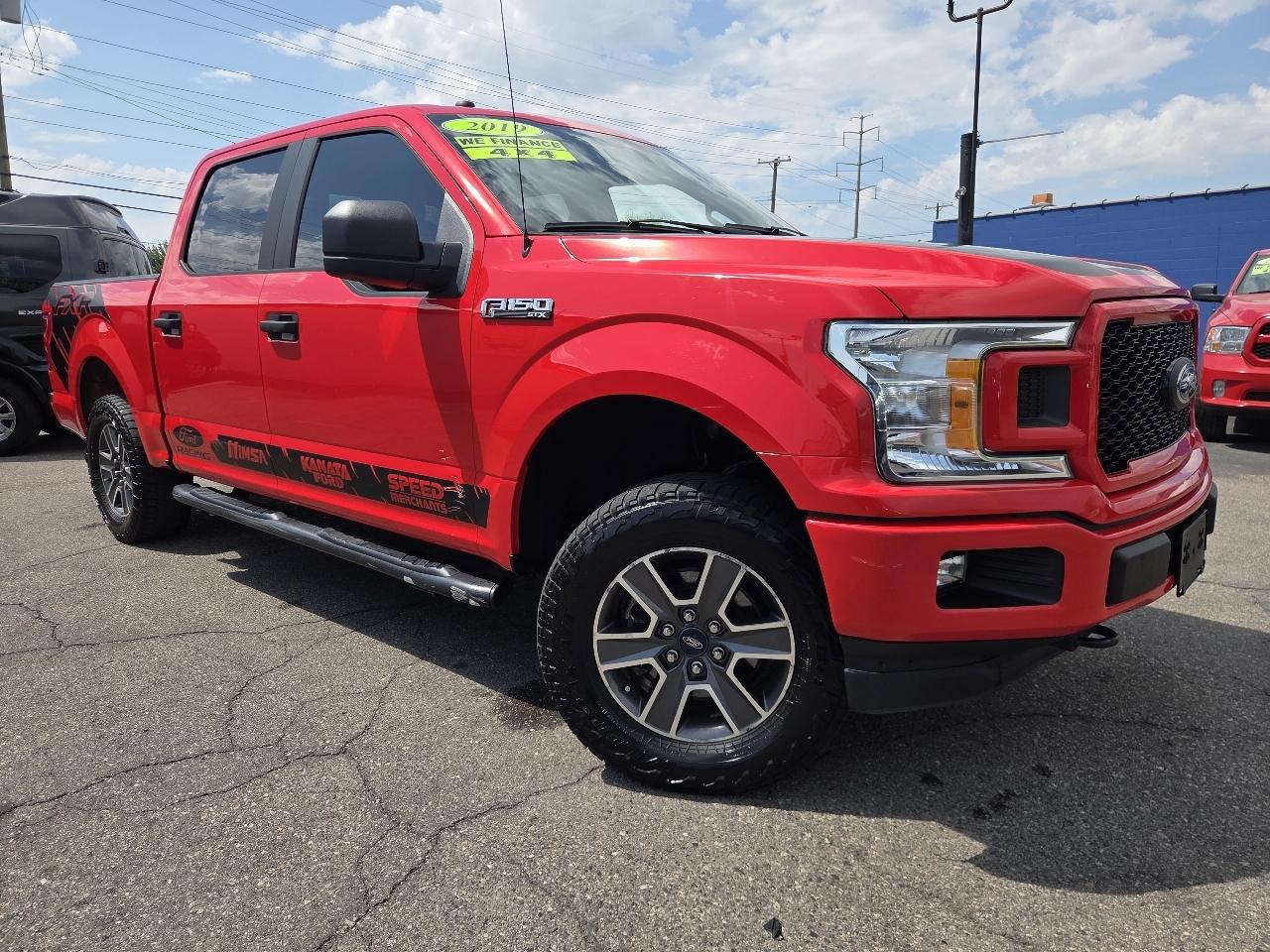 Ford F-150 XL SuperCrew 5.5-ft. Bed 4WD 2019