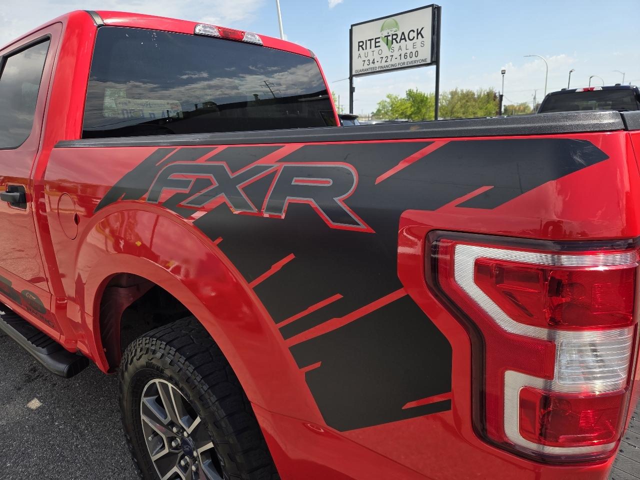 Ford F-150 XL SuperCrew 5.5-ft. Bed 4WD 2019