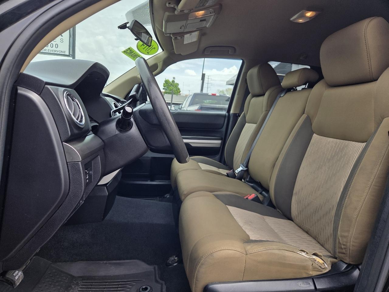 Toyota Tundra SR5 4.6L V8 Double Cab 2WD 2014