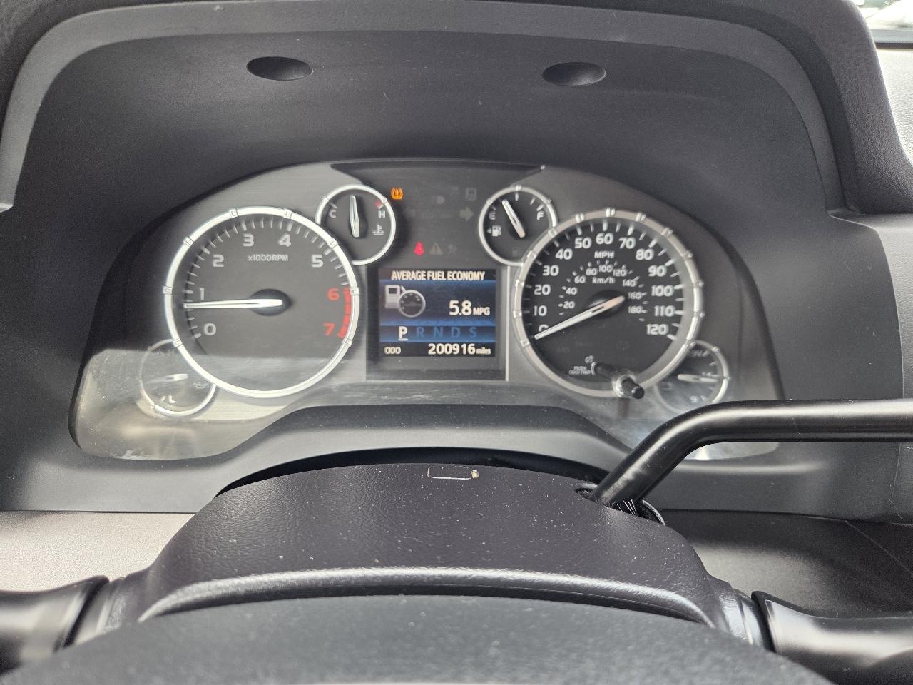 Toyota Tundra SR5 4.6L V8 Double Cab 2WD 2014