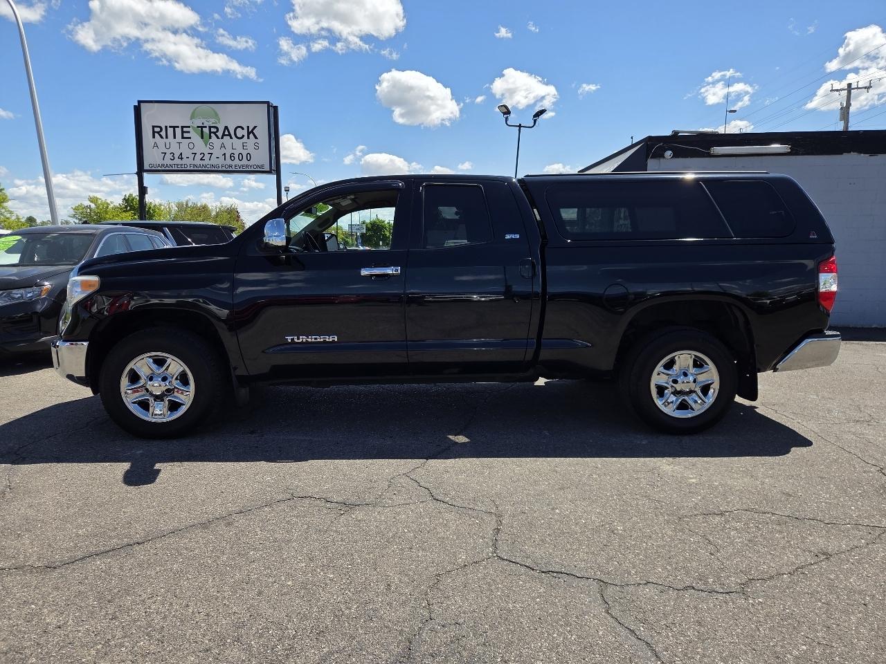 Toyota Tundra SR5 4.6L V8 Double Cab 2WD 2014