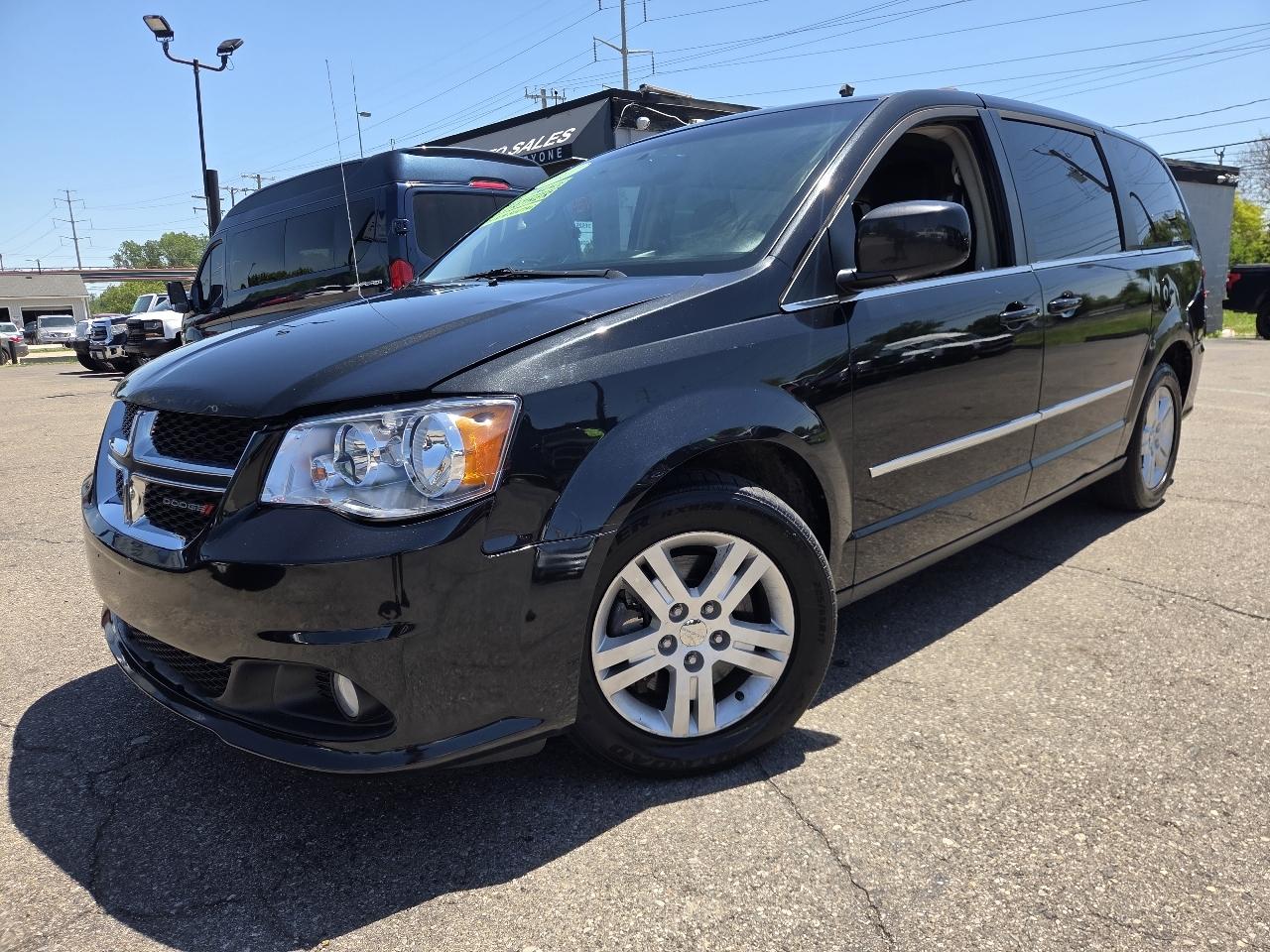 2017 Dodge Grand Caravan Crew