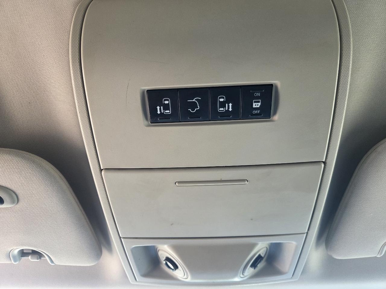 Dodge Grand Caravan Crew 2017