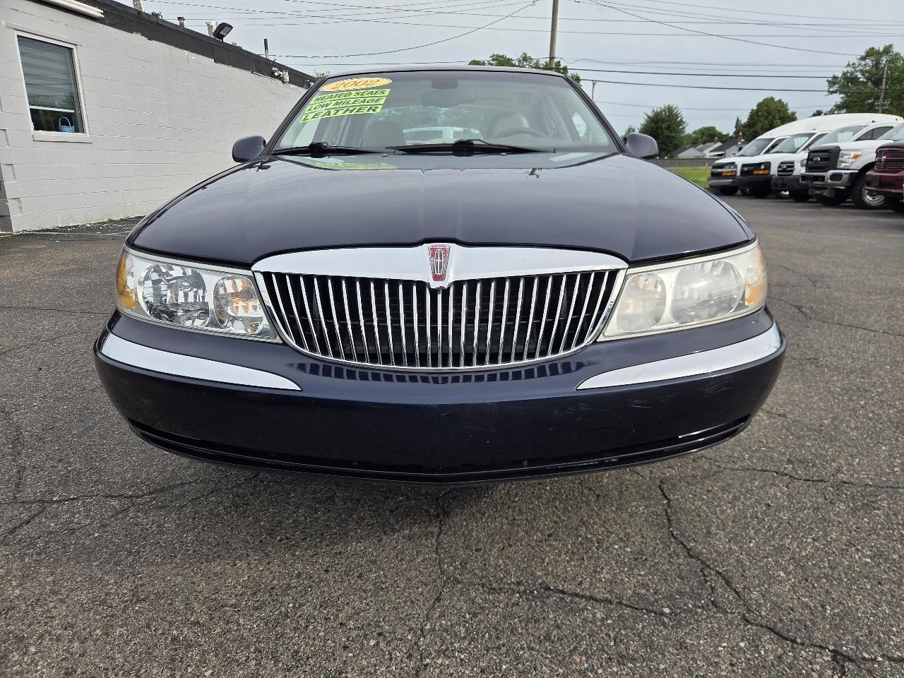 Lincoln Continental Base 2002