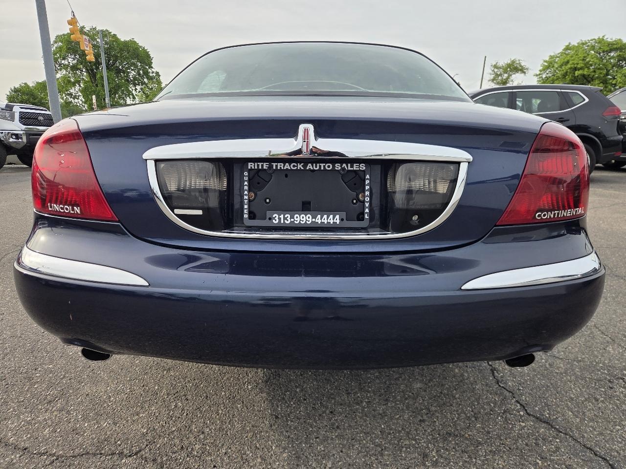 Lincoln Continental Base 2002