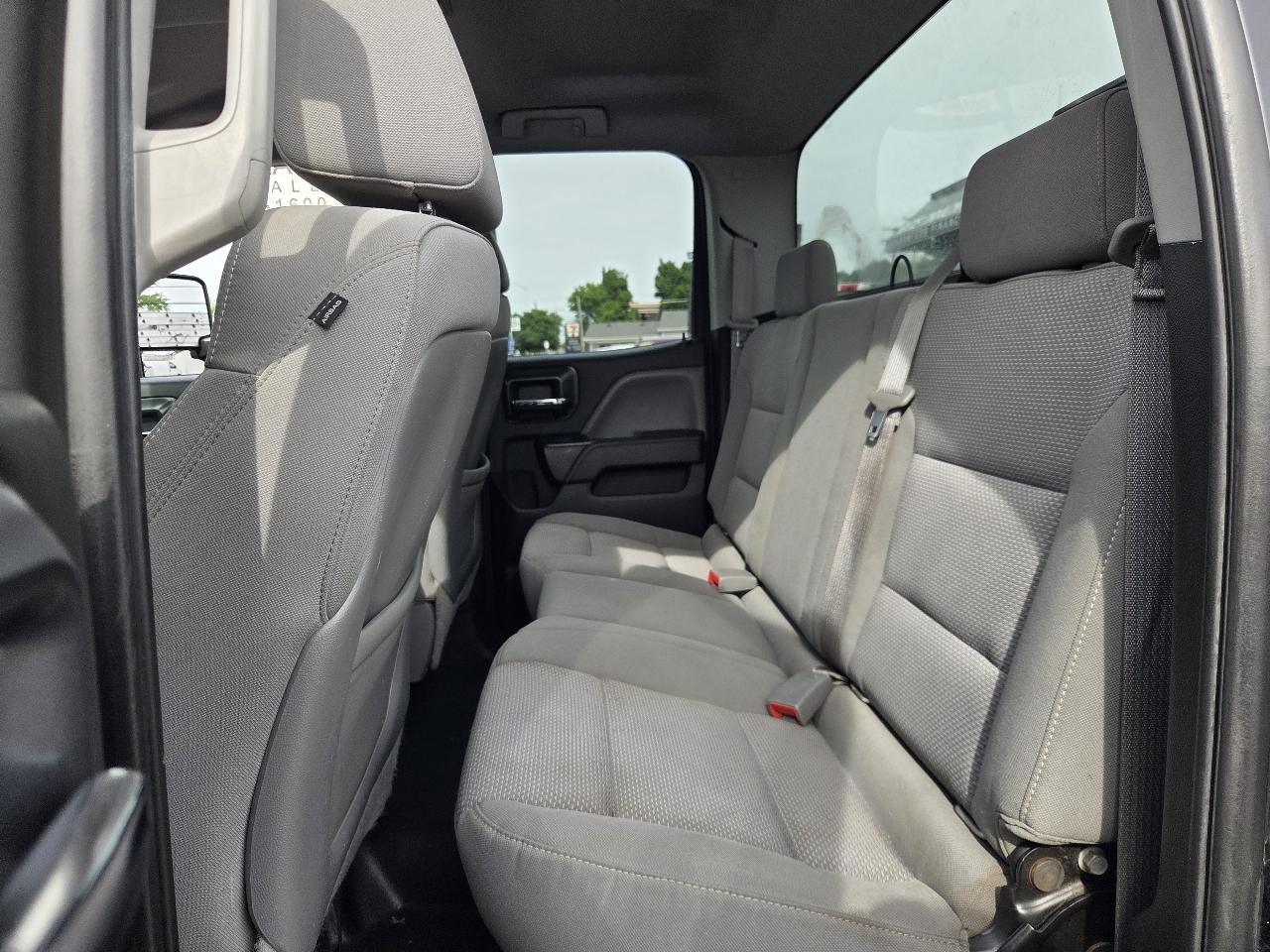 Chevrolet Silverado 1500 Work Truck Double Cab 4WD 2015