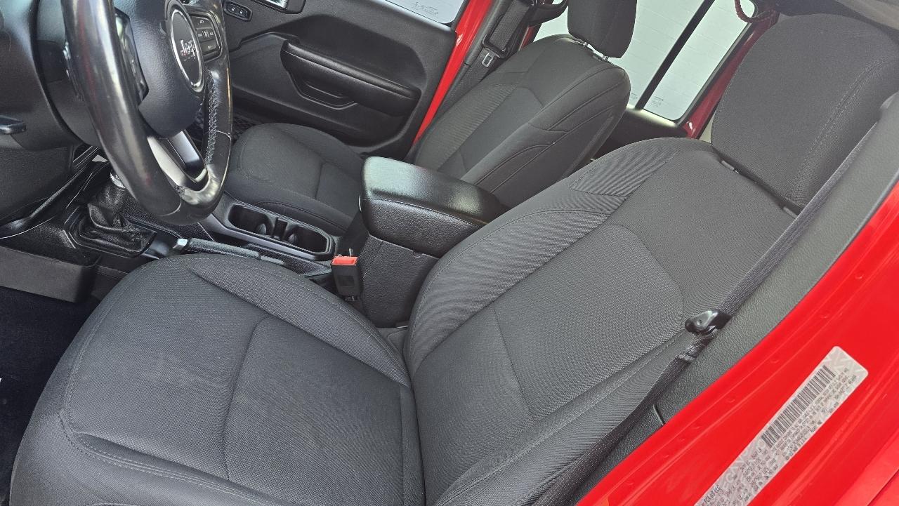 Jeep Wrangler Unlimited Sport 2019