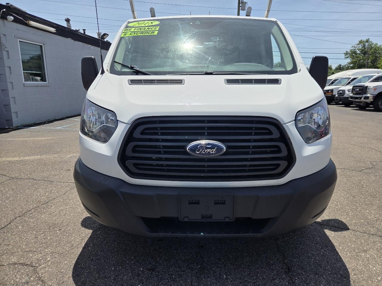 Ford Transit 150 Van Low Roof 60/40 Pass. 130-in. WB 2018
