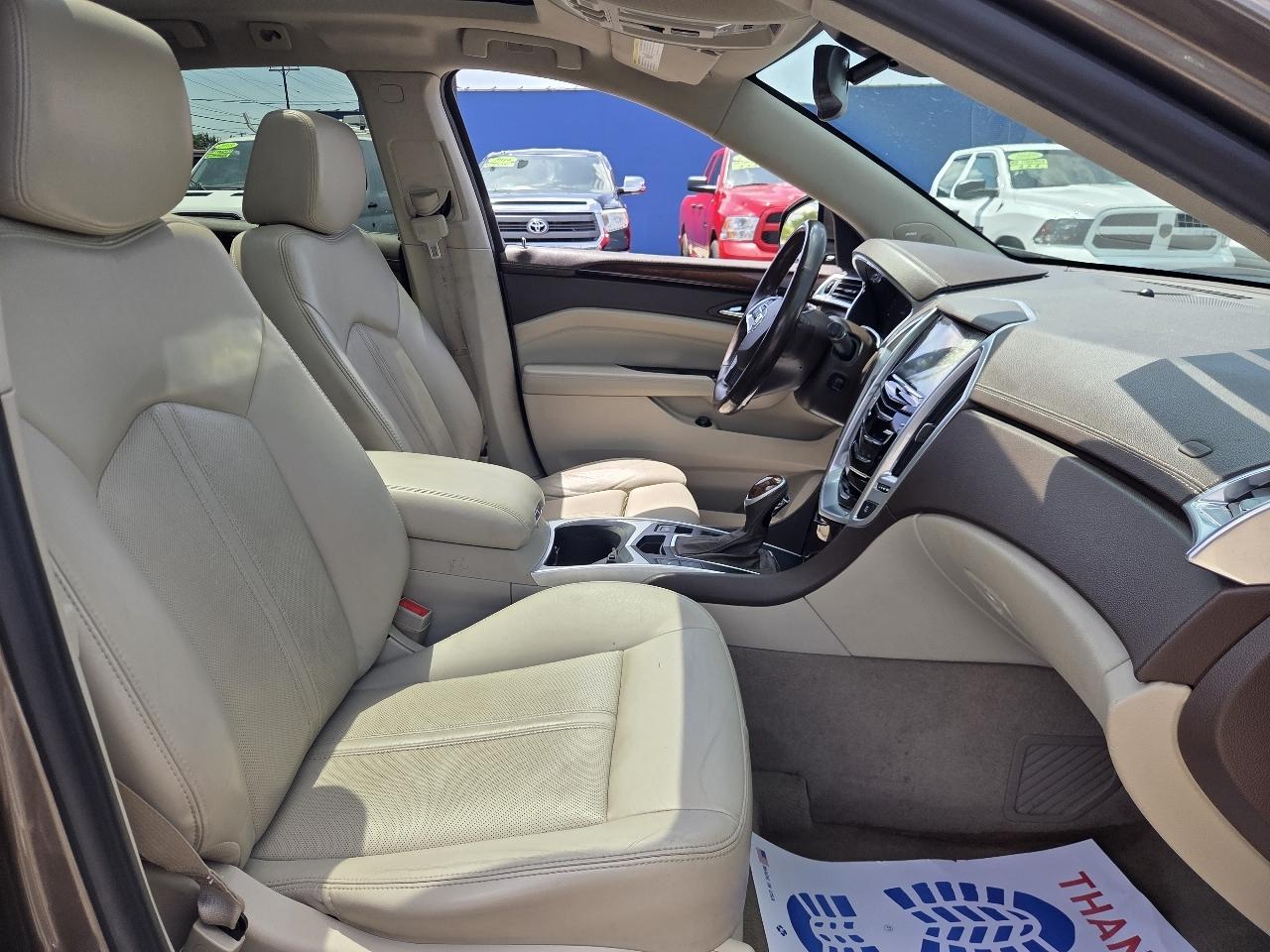 Cadillac SRX Luxury Collection AWD 2014