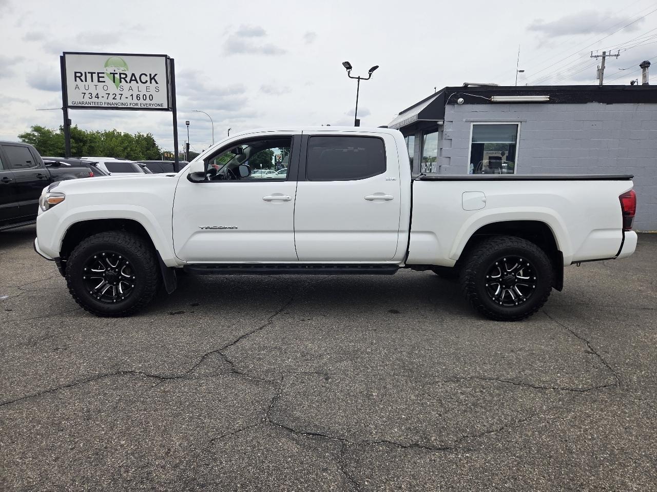 Toyota Tacoma SR5 Double Cab Super Long Bed V6 6AT 4WD 2018