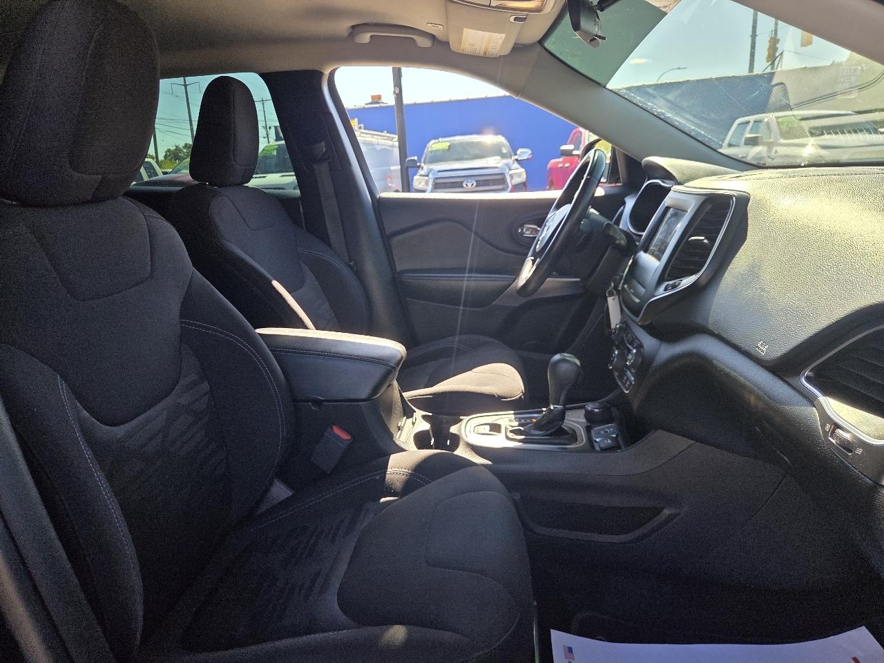 Jeep Cherokee  2019