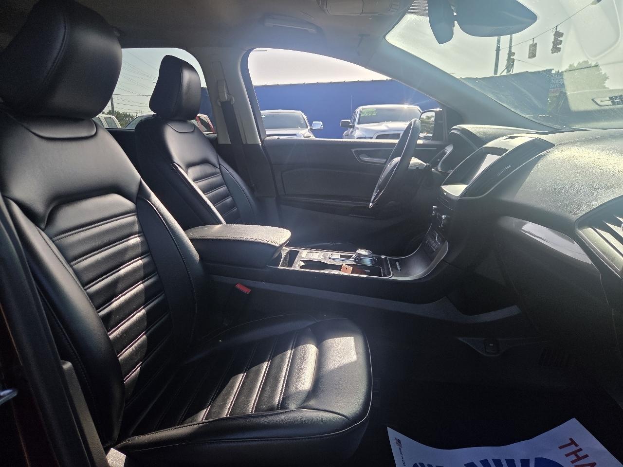 Ford Edge 4dr SEL AWD 2020
