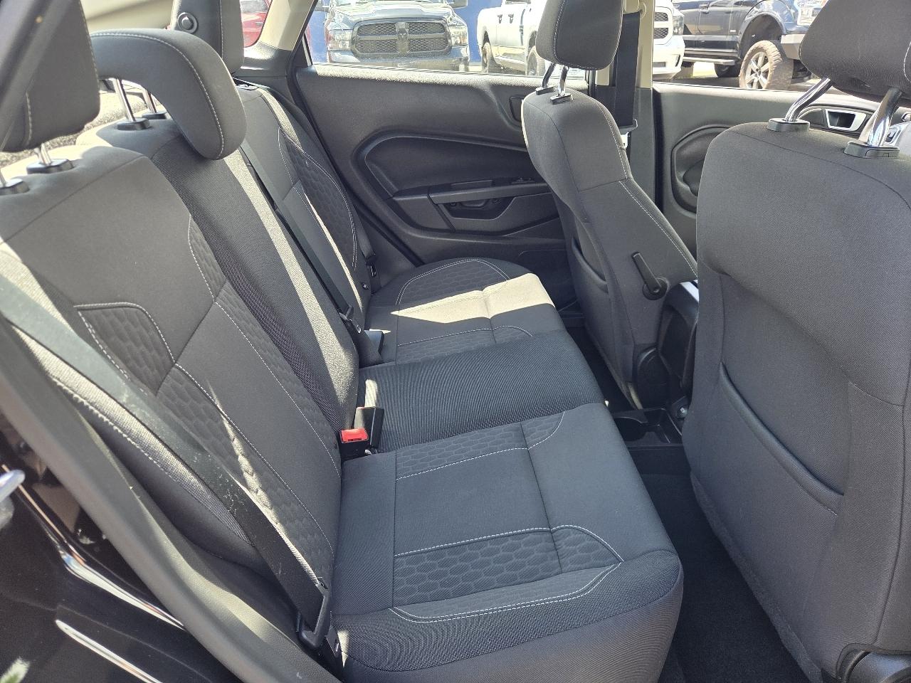 Ford Fiesta SE Sedan 2016