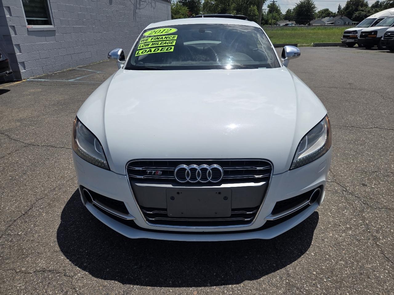 Audi TT S 2.0T quattro S tronic 2012