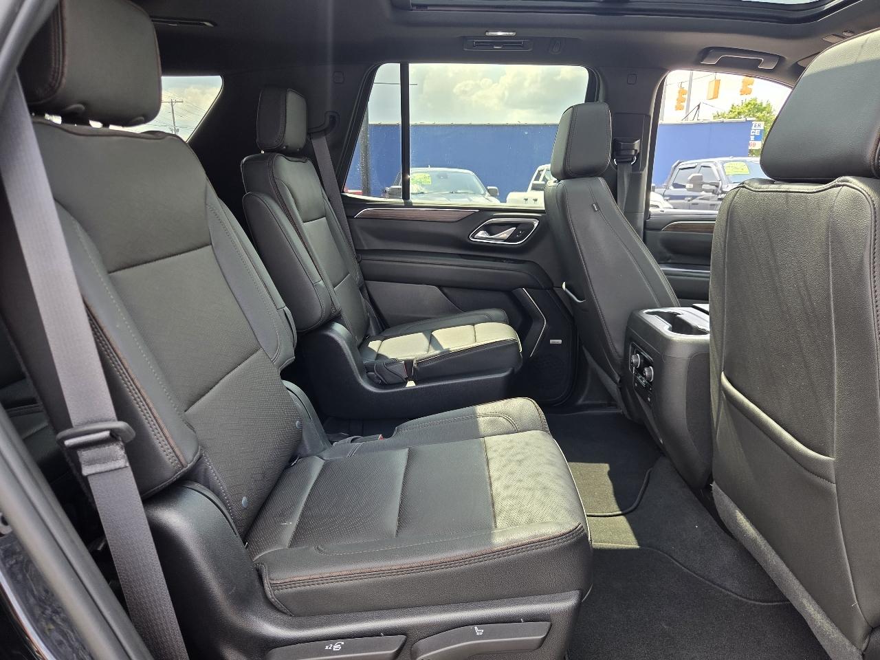 Chevrolet Tahoe High Country 4WD 2023