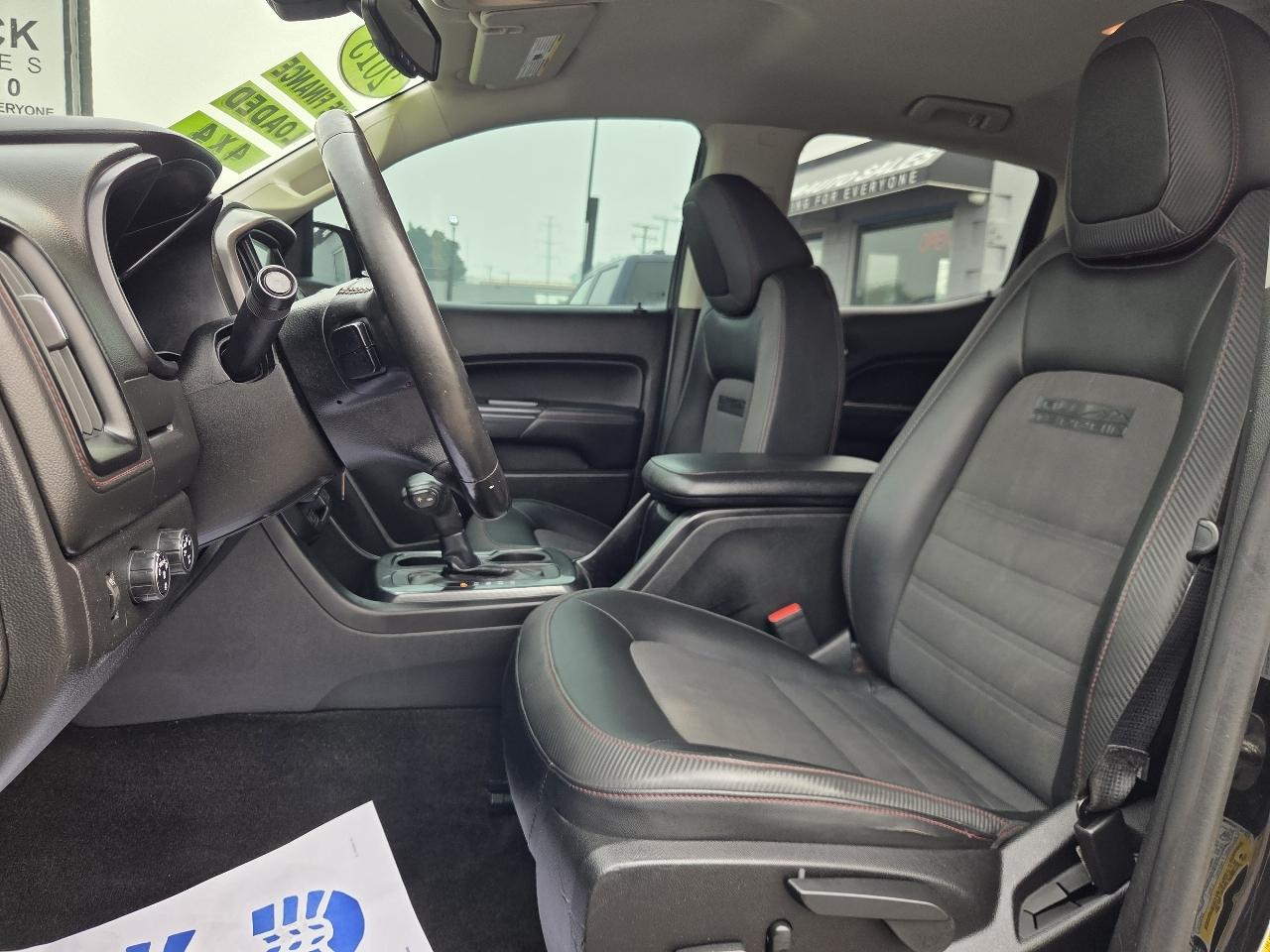 GMC Canyon SLE Crew Cab 4WD Short Box 2015
