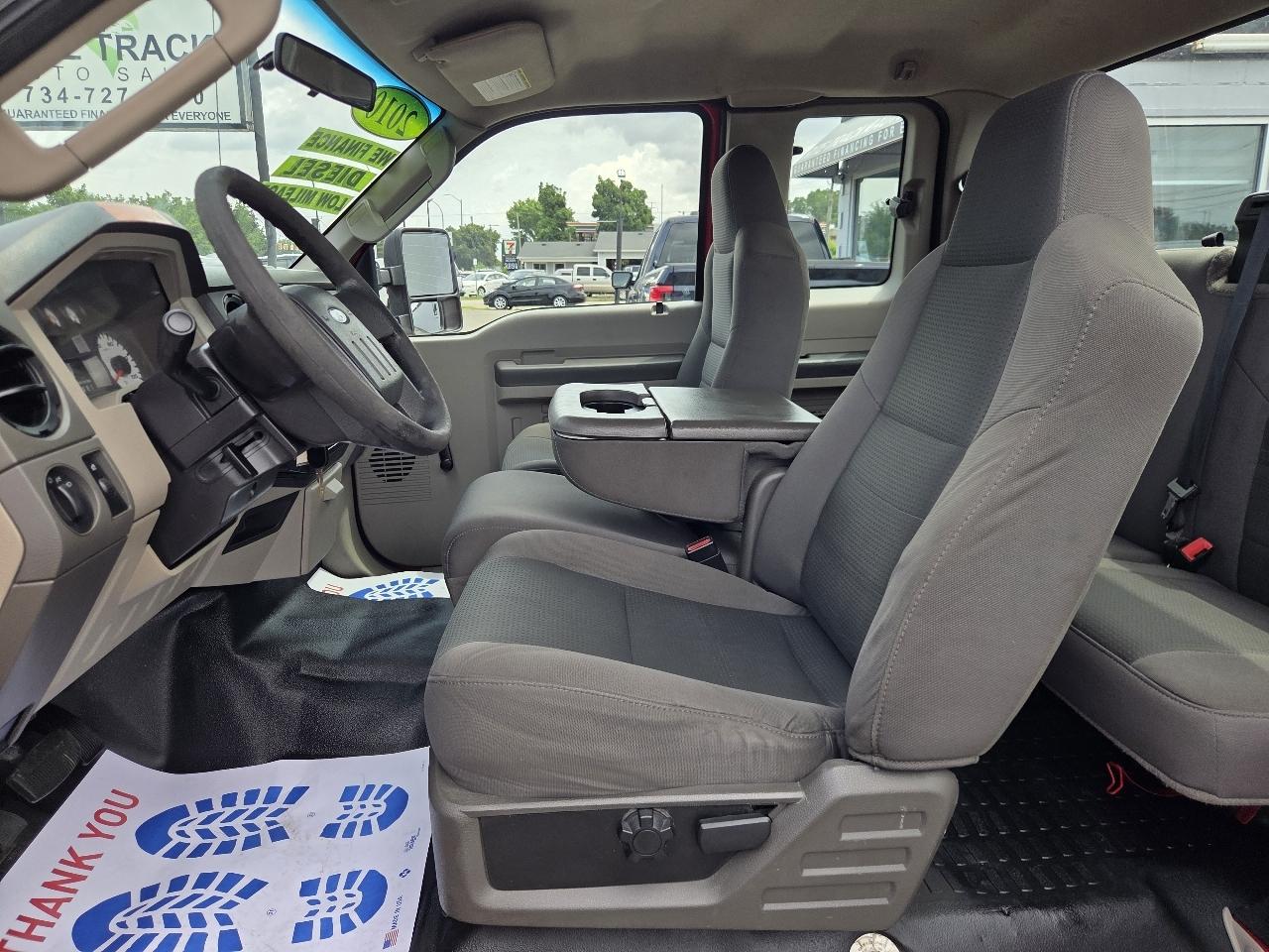 Ford F-250 SD XL SuperCab 2WD 2010