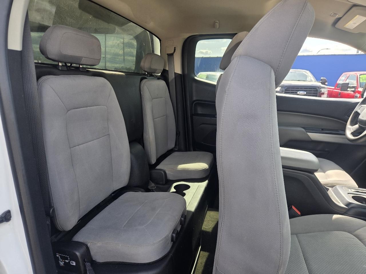 Chevrolet Colorado Work Truck Ext. Cab 4WD 2018