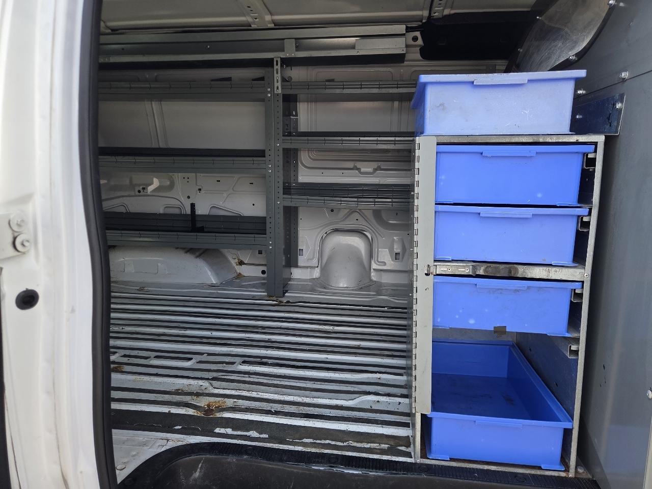 Ford Econoline E-150 2011