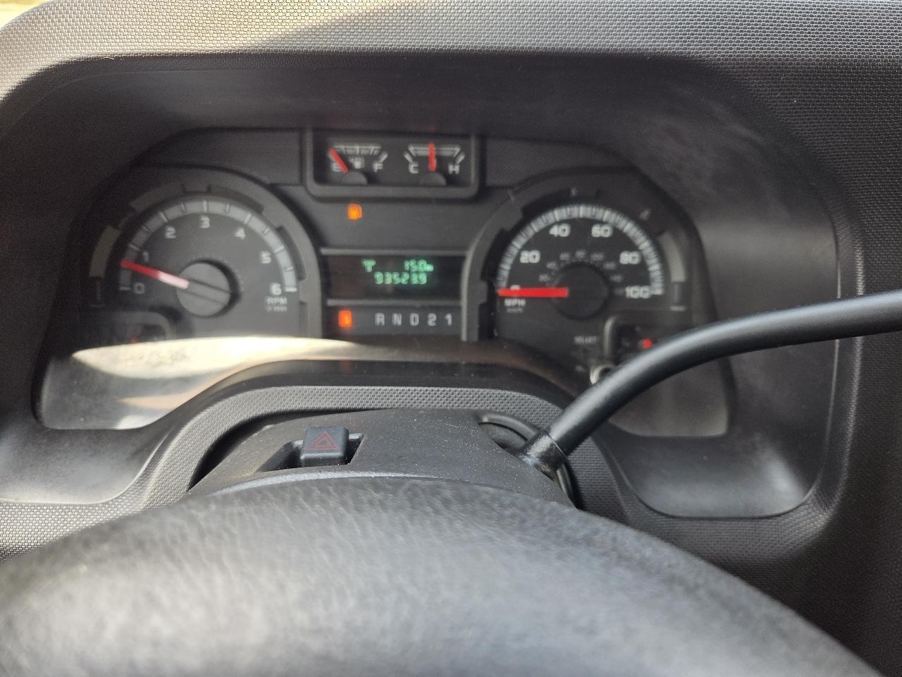 Ford Econoline E-150 2011