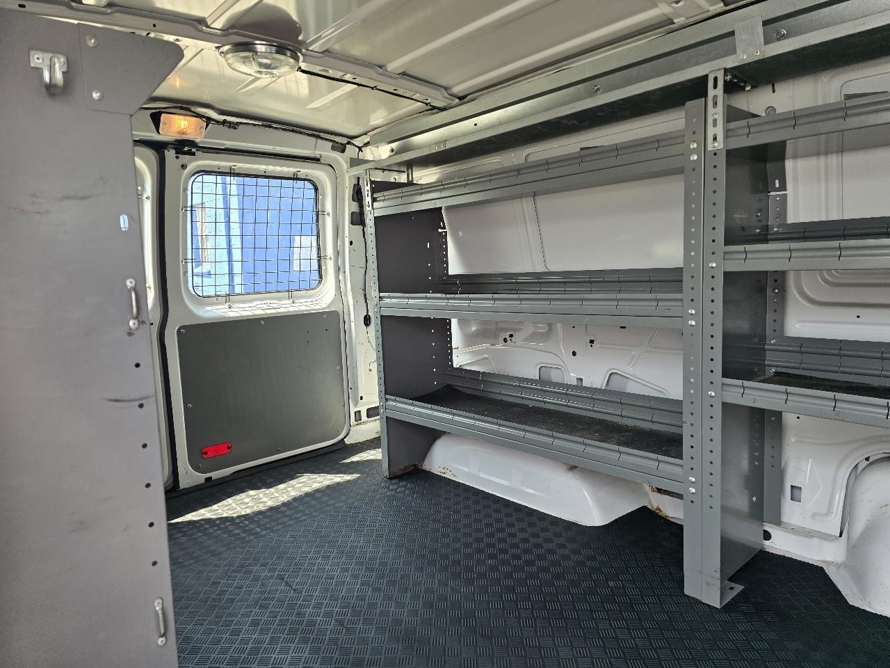Ford Econoline E-150 2011