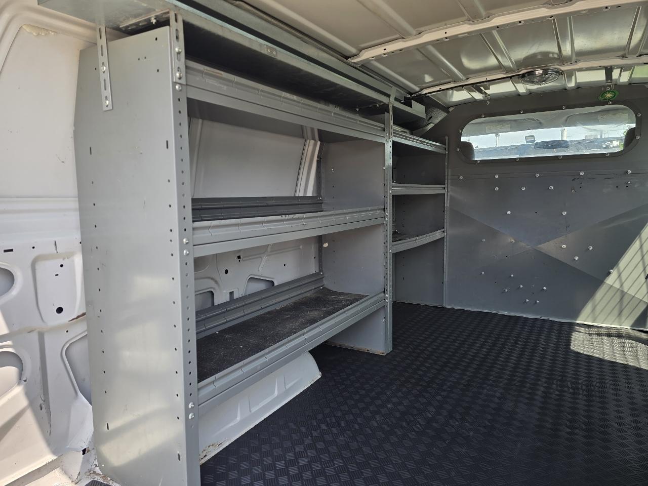 Ford Econoline E-150 2011