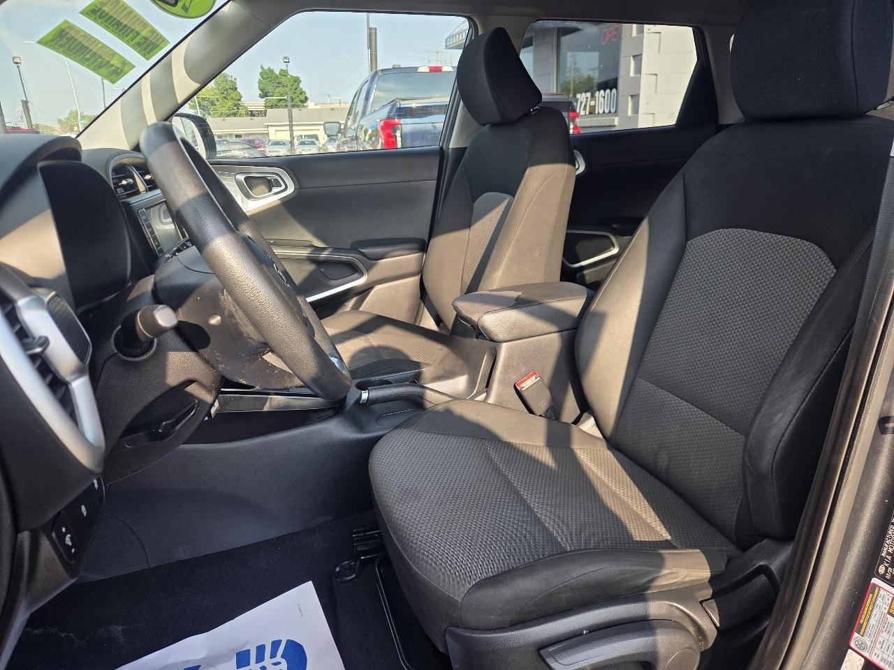 Kia Soul LX CVT 2020