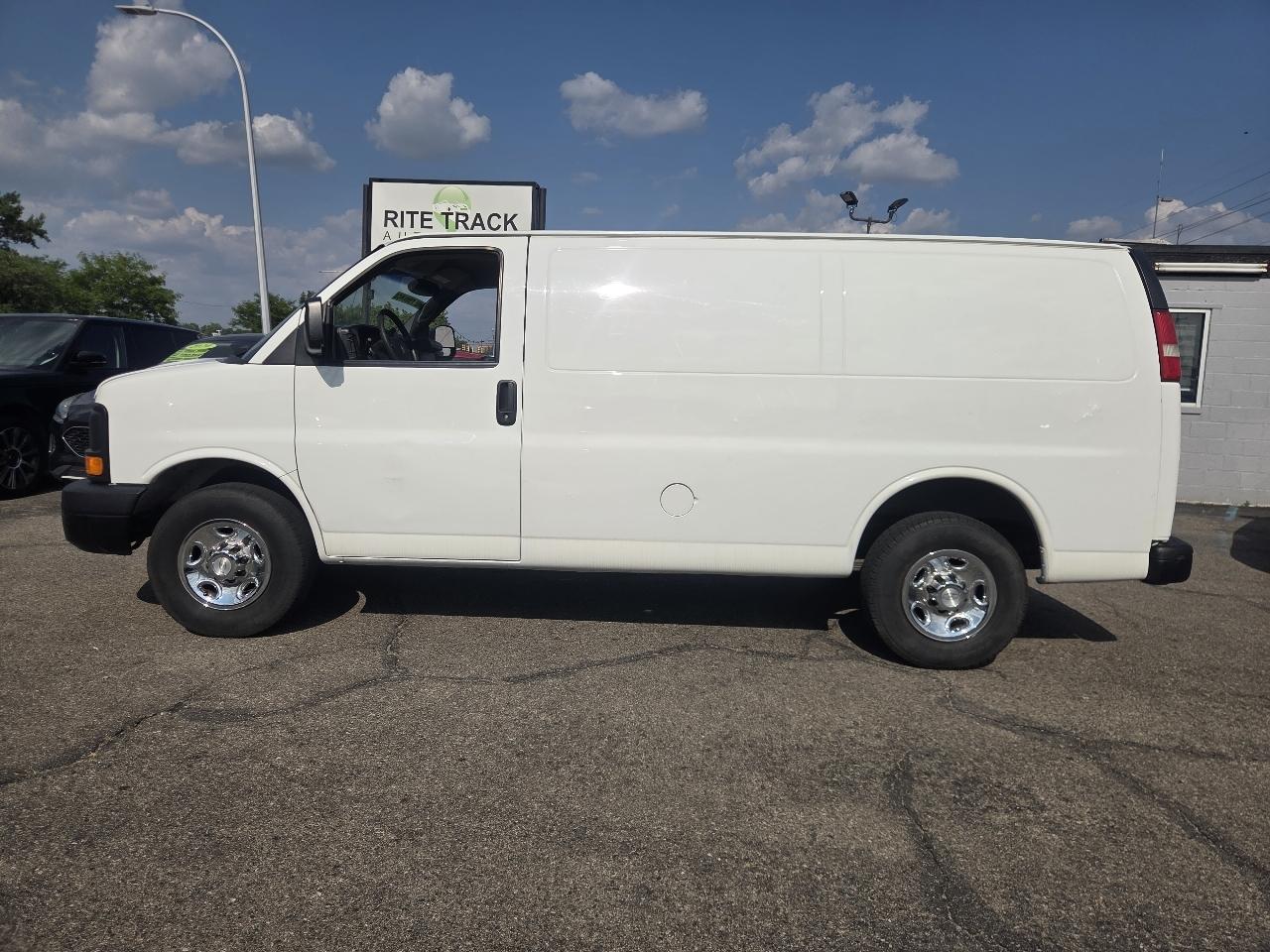 Chevrolet Express 2500  2015