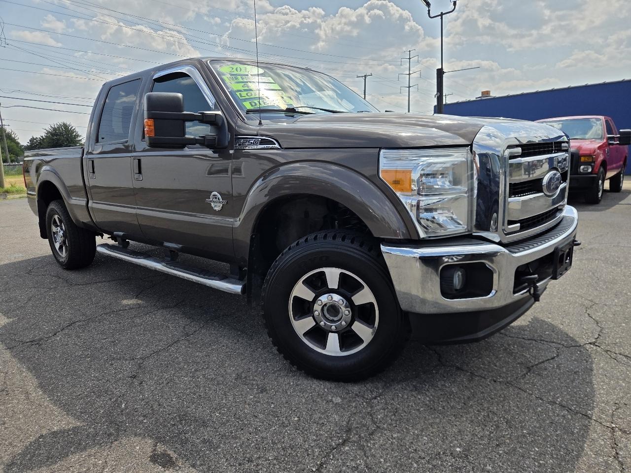 Ford F-250 SD Lariat Crew Cab 4WD 2016