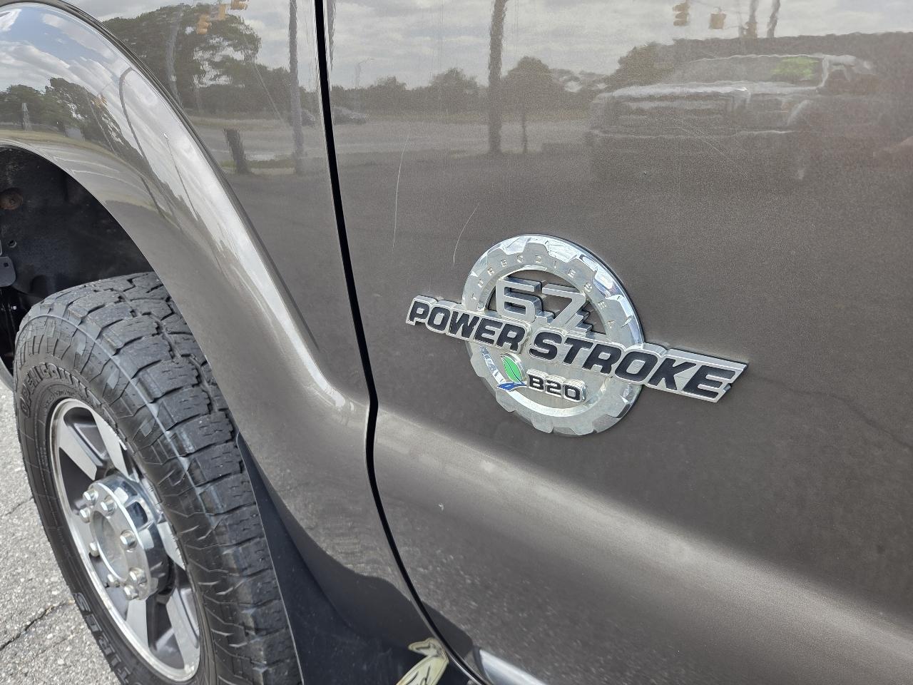 Ford F-250 SD Lariat Crew Cab 4WD 2016