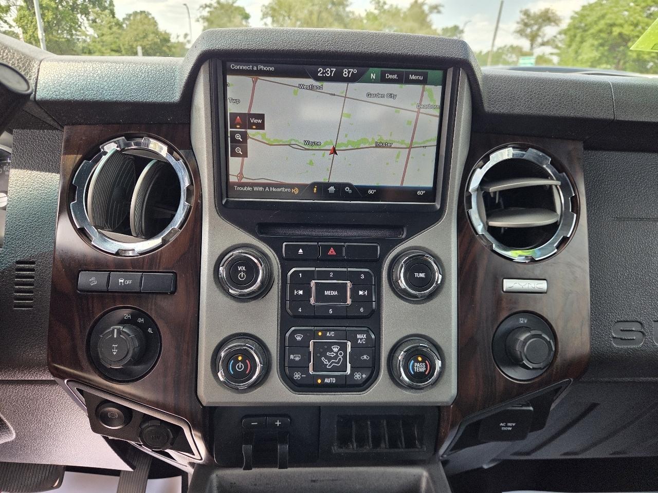 Ford F-250 SD Lariat Crew Cab 4WD 2016