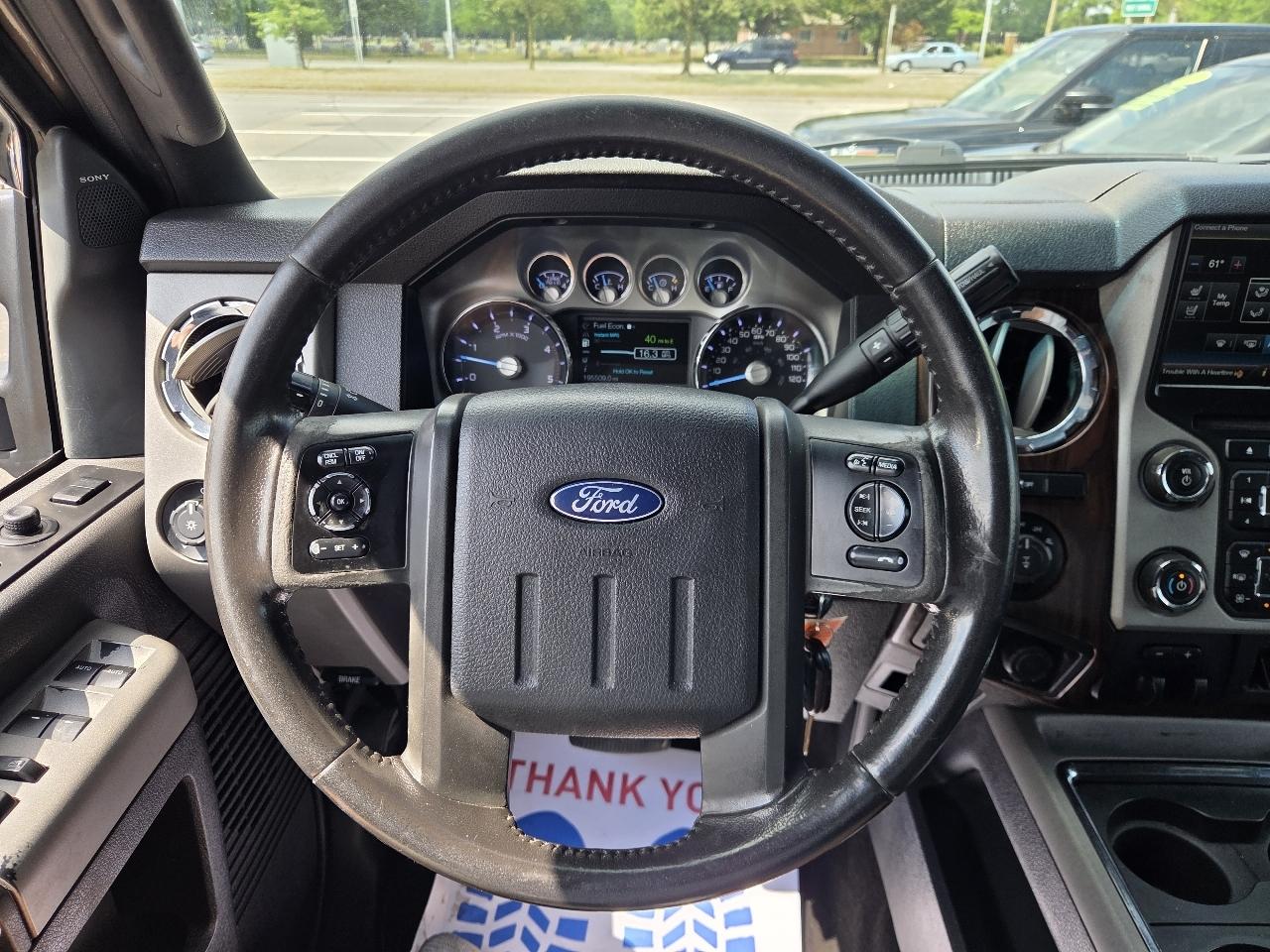Ford F-250 SD Lariat Crew Cab 4WD 2016