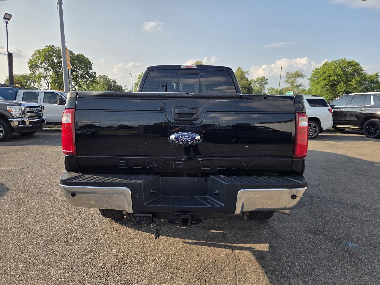 Ford F-350 SD Lariat Crew Cab Long Bed 4WD 2016