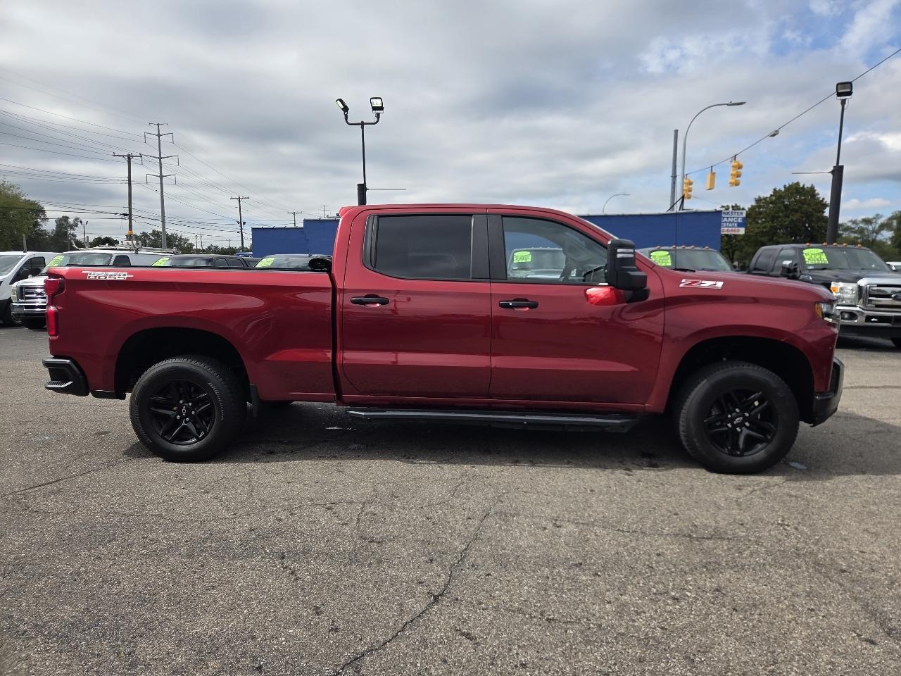 Chevrolet Silverado 1500 LT Trail Boss Crew Cab Long Box 4WD 2021