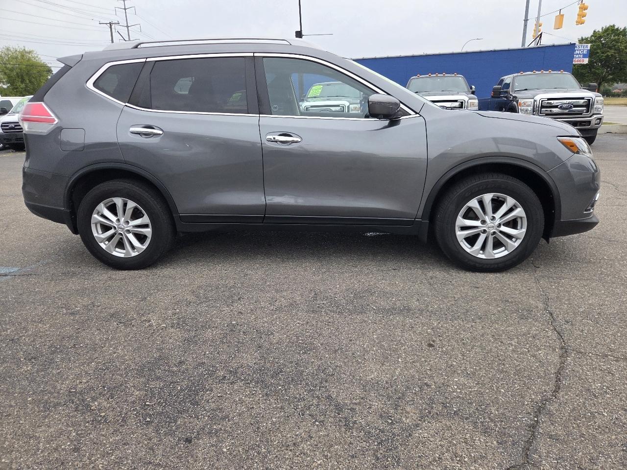 Nissan Rogue SV AWD 2016